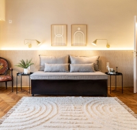 Musicians Home  – Close to University Campus