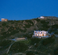 Villa Delfini , Syros