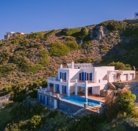 Villa Delfini , Syros