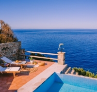 Villa Delfini , Syros