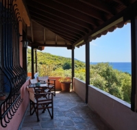 Beachfront villa with huge garden, 3br, Chalkidiki