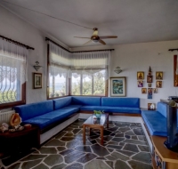 Beachfront villa with huge garden, 3br, Chalkidiki