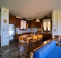 Beachfront villa with huge garden, 3br, Chalkidiki