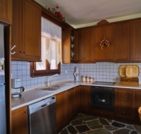 Beachfront villa with huge garden, 3br, Chalkidiki