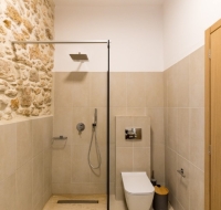 Amvikas: Oinos Suite & Cave, with Jacuzzi-Sitia