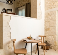 Amvikas: Oinos Suite & Cave, with Jacuzzi-Sitia