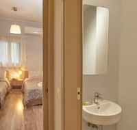 Modern Hospitality- apt near Children's Hospital, Athens