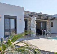 Sternes Tropicana Executive Villa with pool