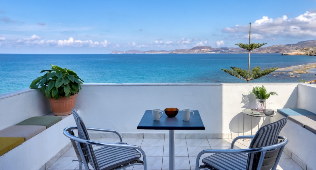Beachfront- Βlue Comfort apt. 7-sitia
