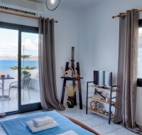 Beachfront- Βlue Comfort apt. 7-sitia