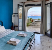 Beachfront  Blue Comfort 5,   Sitia