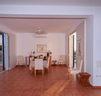 Villa Delfini , Syros