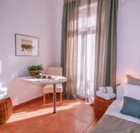 Villa Delfini , Syros