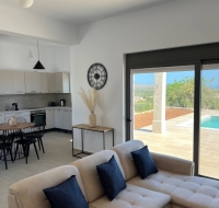 Sternes Panorama Executive Villa with Pool