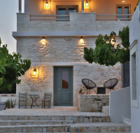 Amvikas: Oinos Suite & Cave, with Jacuzzi-Sitia
