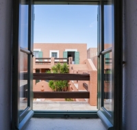 Villa Tequila, 5 bdr exquisite beachfront mansion, Syros