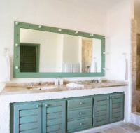 Villa Tequila, 5 bdr exquisite beachfront mansion, Syros