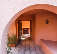 Villa Tequila, 5 bdr exquisite beachfront mansion, Syros