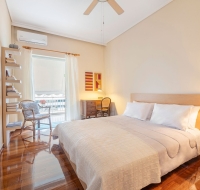 Family Apt in Glyfada-Kyprou