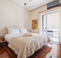 Family Apt in Glyfada-Kyprou