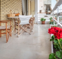 Family Apt in Glyfada-Kyprou