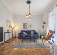Luxury 2bdr Apt - Megaro Mousikis