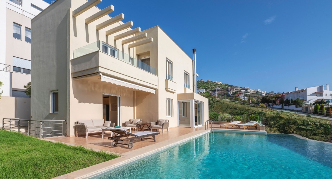 Serenity Villa Saronida